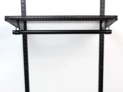 Wall-U vaatetanko